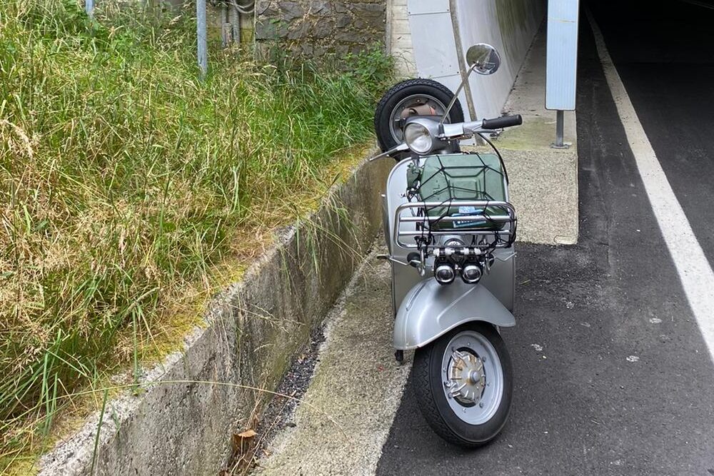 gianlucainmotorino, passo del turchino, vespa50, lentamenteviaggiare